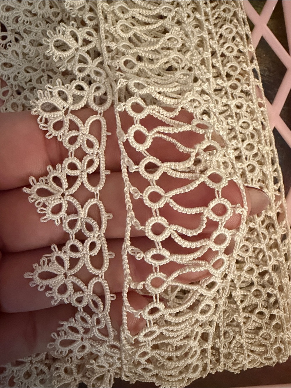 Ivory Lace Trim Bundle Vintage Antique wrapped on 3 pink spool set - Picture 2 of 8